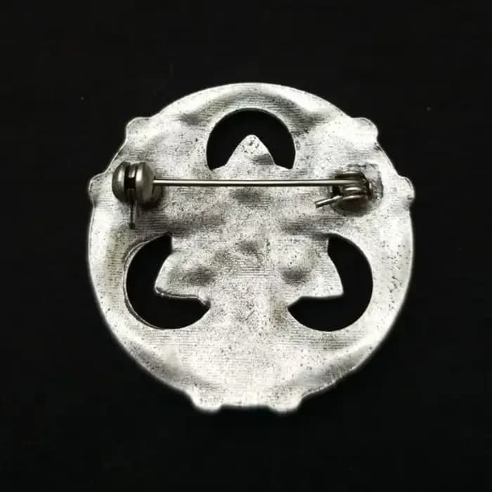 Broche de poitrine ronde à nœud celtique, Triangle de Pirate Viking, décoration de poitrine, accessoires de mode de Style nordique