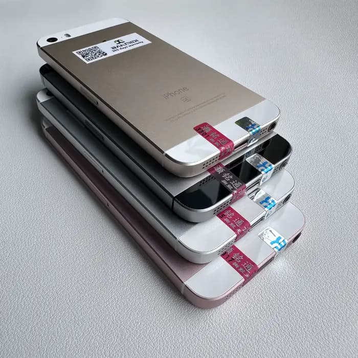 100% Original iPhone SE téléphone portable 16/32/64/128GB ROM 2GB RAM 4.0 "iOS A9 Touch ID 12MP débloqué double cœur Smartphone