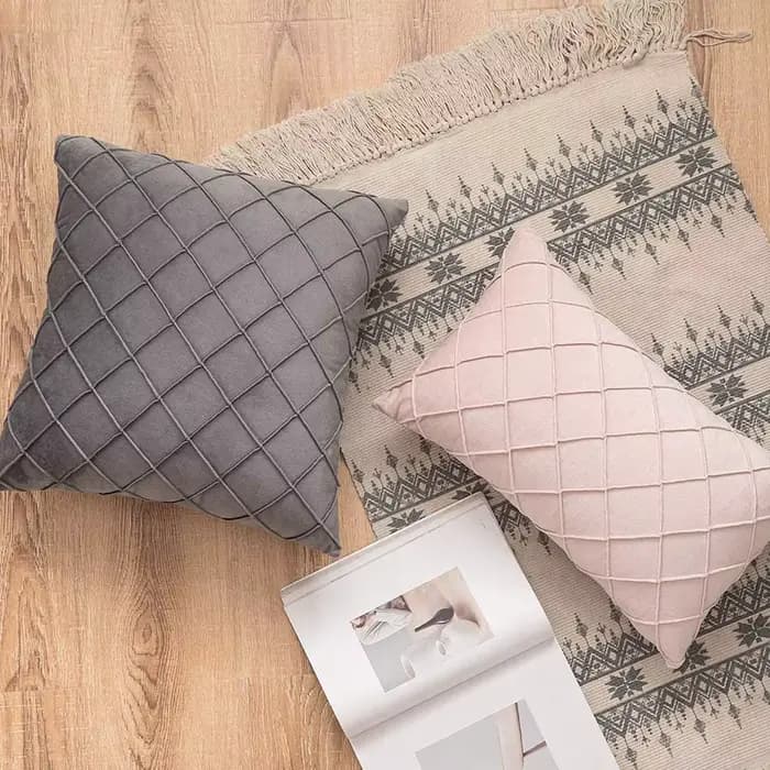 Juste de coussin plissée en velours