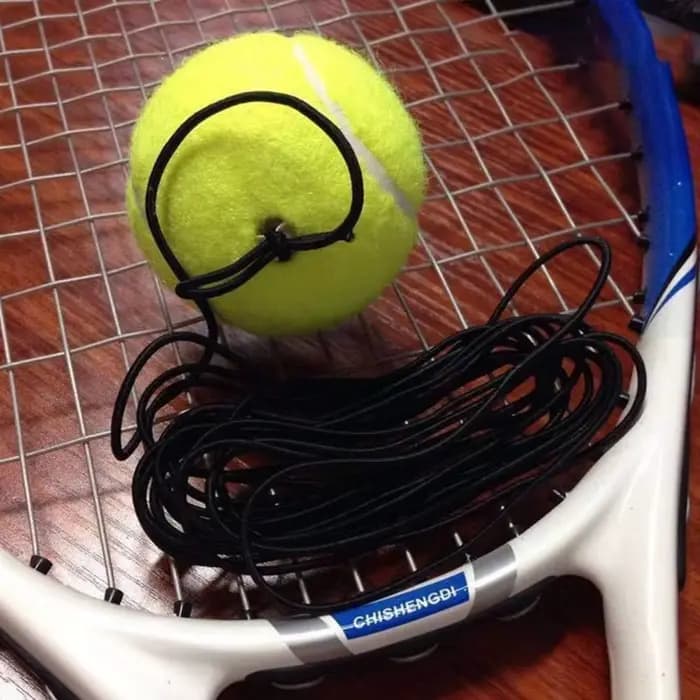 Un ensemble de balles de tennis d'entraînement avec cordon, balles d'entraînement pour l'auto-pratique et outil de remplacement, idéal pour l'entraînement en intérieur et en extérieur