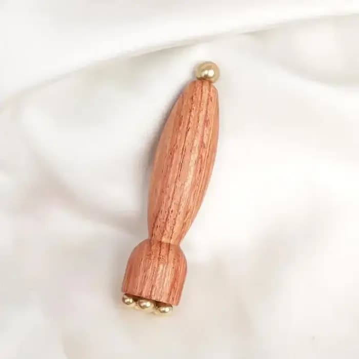 Bâton de massage des yeux en laiton Lotus