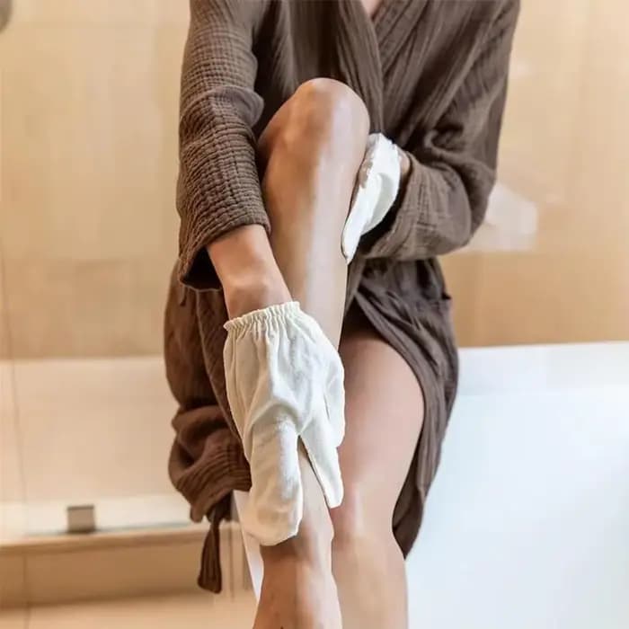 Gants de massage en soie brute Garshana