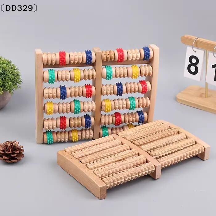 Rouleau de massage pour les pieds en bois