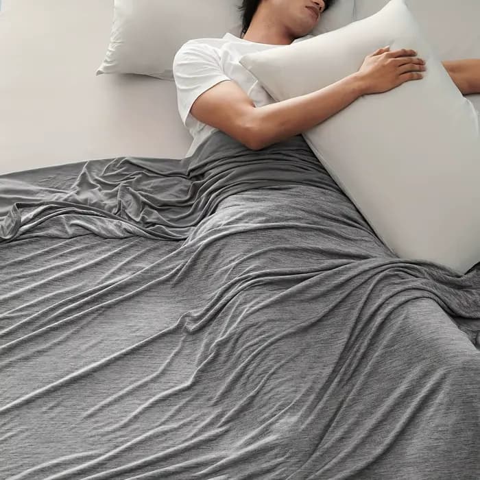 Couverture Rafraîchissante d'Été : Absorbe la Chaleur Corporelle