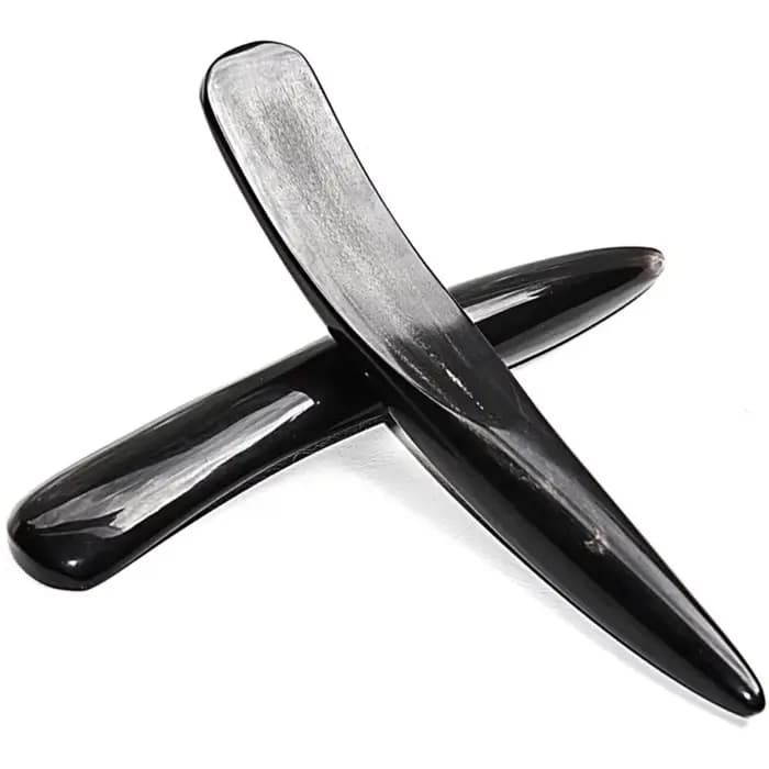 Planche de massage Gua Sha en corne de buffle noire