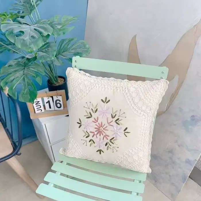 Housse de coussin en coton et lin tissé au crochet, housse de coussin brodée florale, housse de coussin décorative rétro faite à la main en coton tissé
