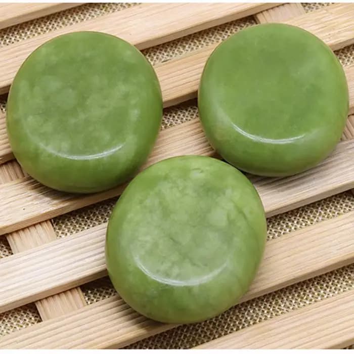 Pierre de massage chaude en jade olive