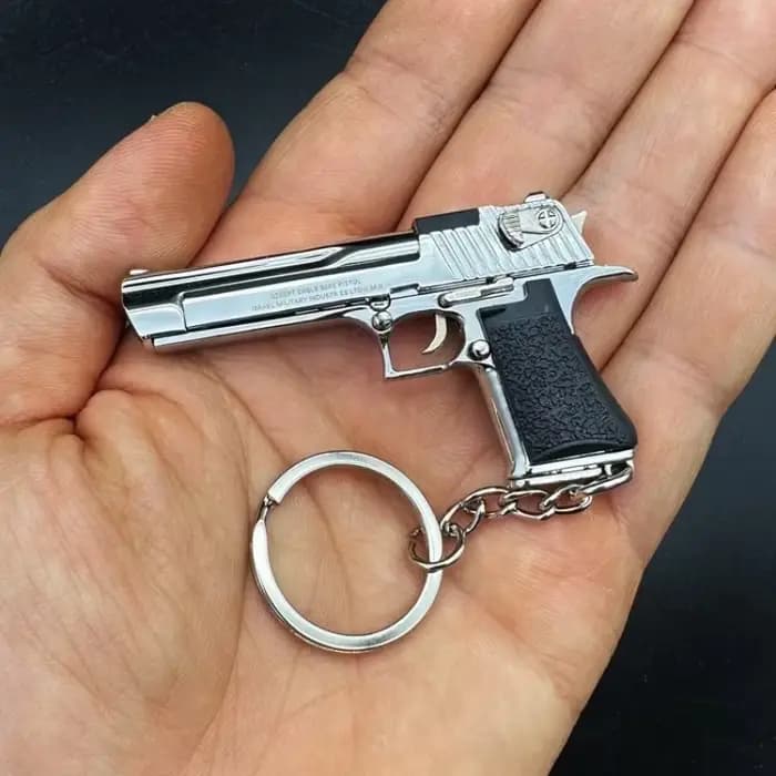 Porte-clés pistolet miniature Desert Eagle en alliage, échelle 1:4, modèle d'arme en métal, cadeau d