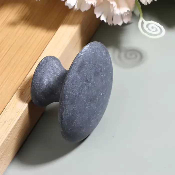 Pierre de Massage du visage en forme de champignon lisse, pierre chaude en basalte de lave pour Spa,