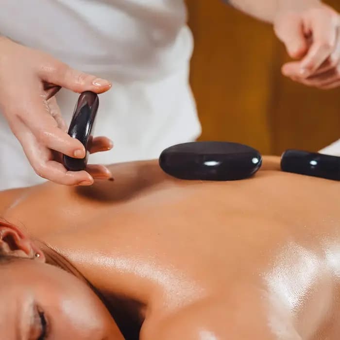 Pierres chaudes pour le massage