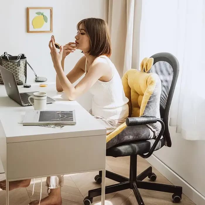 Coussin de siège confortable semi-fermé pour chaise de bureau