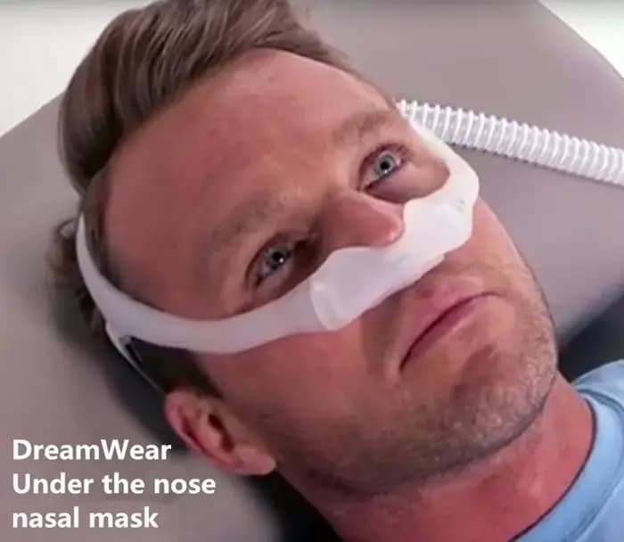 Coussinets nasaux DreamWear avec sangle de tête et quatre