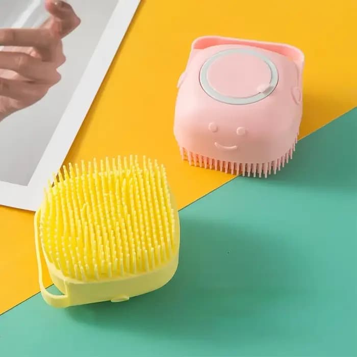 Brosse de massage et de toilettage pour animaux de compagnie : shampoing