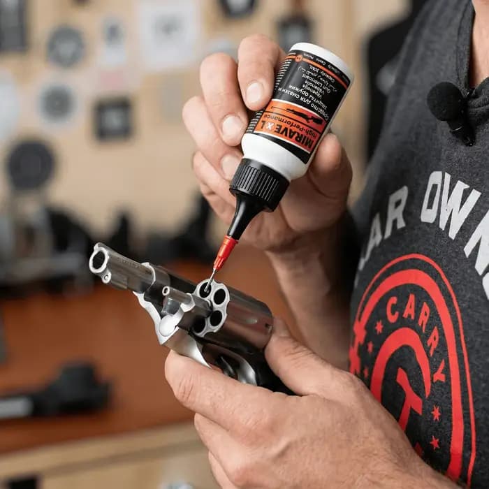 Huile de nettoyage et de protection pour armes CLP 30ml – Huile de précision pour aiguilles, pointe en acier, entretien des armes à feu, prévention de la rouille