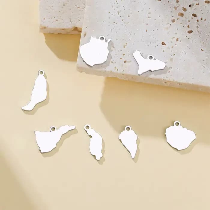 5 pendentifs solides en acier inoxydable avec carte de la Canarie (Espagne, Îles Canaries) pour la fabrication de bijoux DIY (bracelets, boucles d'oreilles, colliers)