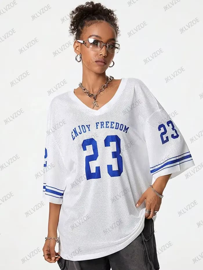 Orange profiter de la liberté 23 T-Shirt imprimé pour femmes été nouveau col en v à manches courtes sport Football Jersey Y2K hauts amples surdimensionnés
