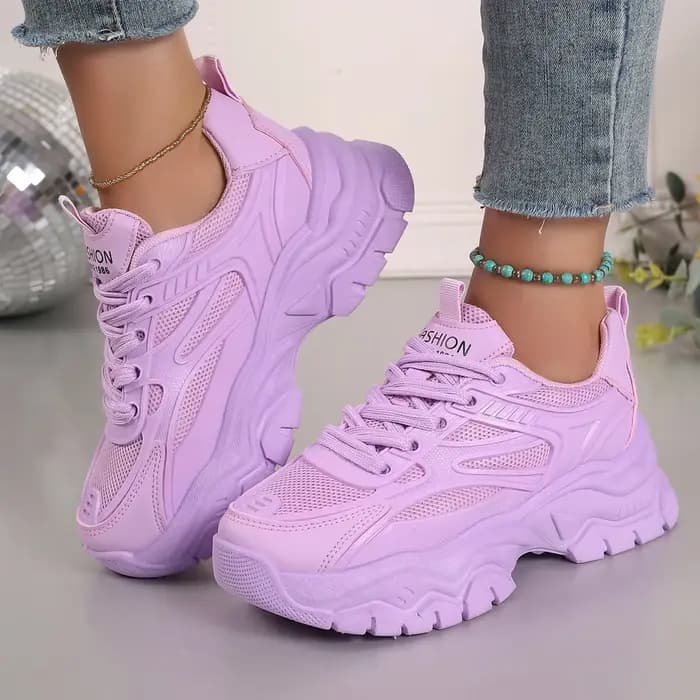 Baskets épaisses pour femmes, chaussures de sport à plateforme de Tennis en plein air, légères de styliste, nouvelle mode 2024